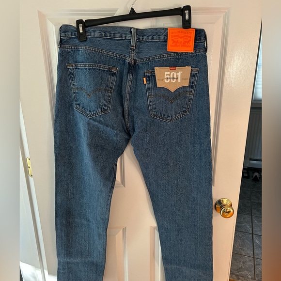Levi’s 501 button fly original. Orange Tab and Tag. Brand new. 36x30 - Picture 3 of 5